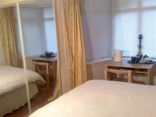 Achill Guest House Solihull Dış mekan fotoğraf